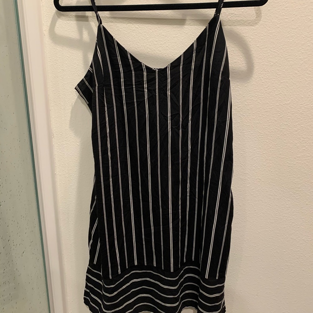 ADORABLE black and white dress
